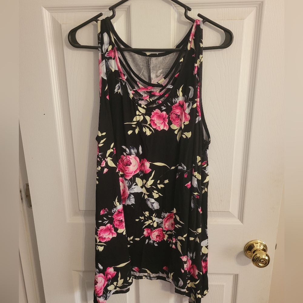 Boutique Black and Pink Floral Tank Top